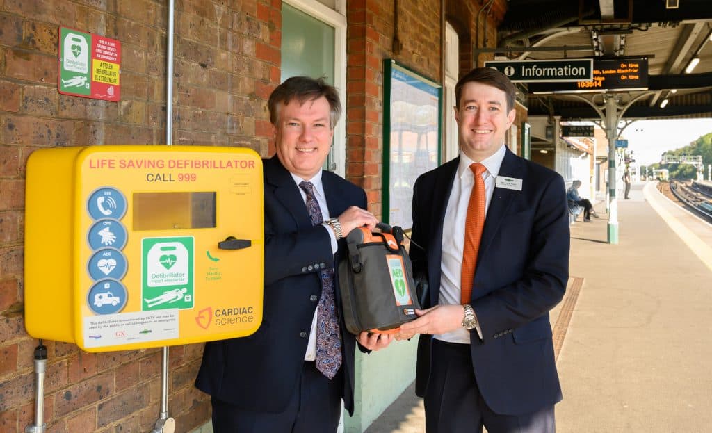 Southern, Great Northern and Thameslink now have publicly accessible life-saving defibrillators at all their 238 stations. Marking this, at Three Bridges station near Crawley is local MP Henry Smith (left) and Southern Customer Services Director Chris Fowler